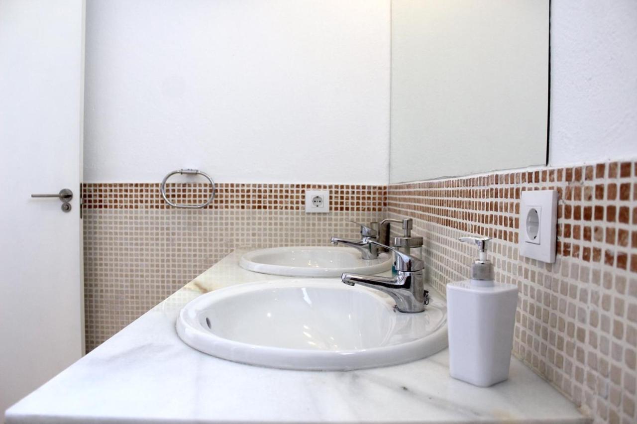 Playa De Zahara Apartment Захара де лос Атунес Екстериор снимка